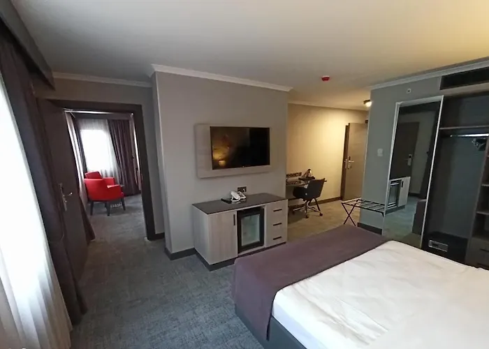 Days By Wyndham Cankaya Hotel 3*